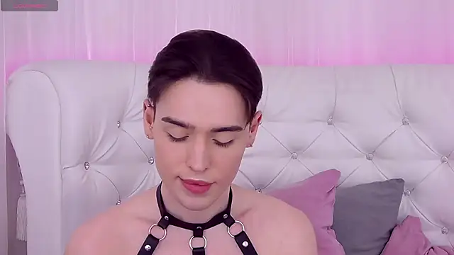 RobbyCharming online show from March 8, 1:50 am