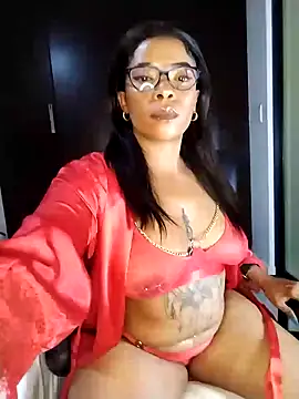 Lalakin90 online show from February 4, 5:45 pm