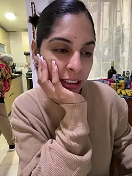 charlotte stevenss  online show from January 23, 3:22 pm