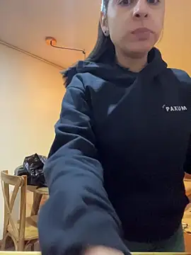 charlotte stevenss  online show from November 16, 3:12 am