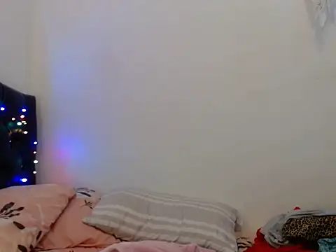 Snapshot of gooddes303salome chatting on October 9, 5:16 am gooddes303salome online show from October 9, 5:16 am