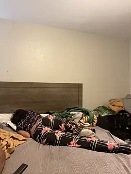 Snapshot of mayywetter chatting on February 21, 1:23 pm mayywetter online show from February 21, 1:23 pm