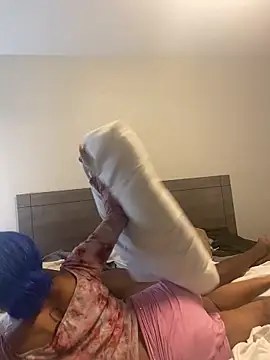 Snapshot of mayywetter chatting on April 1, 11:02 pm mayywetter online show from April 1, 11:02 pm