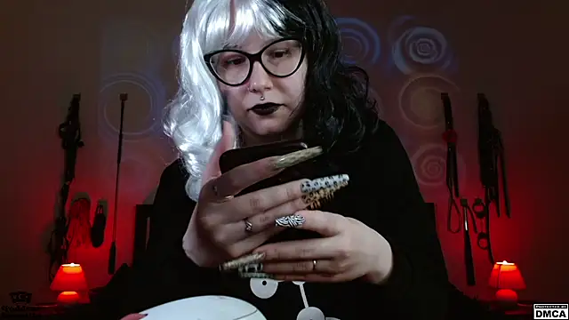 Amanita  Pantherina online show from December 5, 10:44 am