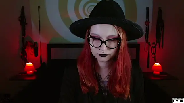 Amanita  Pantherina online show from December 18, 8:20 am