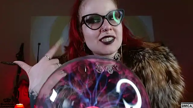 Amanita  Pantherina online show from December 19, 5:29 pm