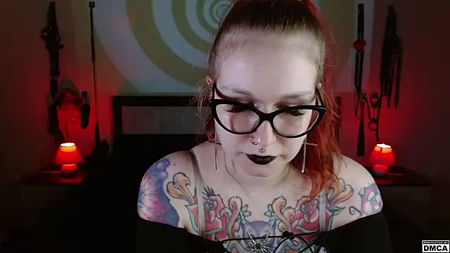 Amanita  Pantherina online show from December 28, 1:49 pm