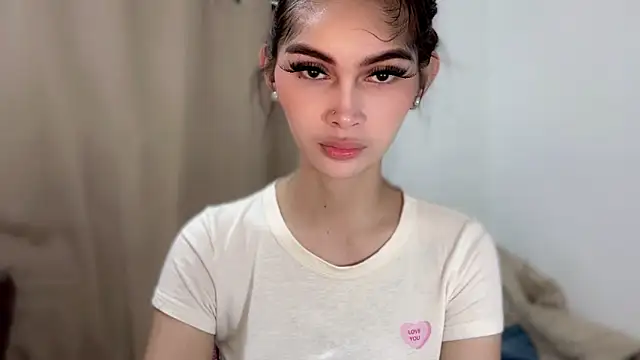 Snapshot of ehotlovea_ chatting on February 9, 11:58 am ehotlovea online show from February 9, 11:58 am