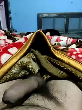 Snapshot of Deshilund9 chatting on January 2, 6:56 pm Deshilund9 online show from January 2, 6:56 pm