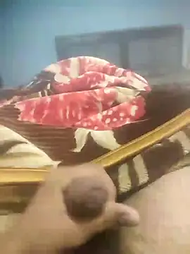 Snapshot of Deshilund9 chatting on January 10, 10:06 am Deshilund9 online show from January 10, 10:06 am