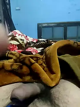 Snapshot of Deshilund9 chatting on January 15, 10:35 pm Deshilund9 online show from January 15, 10:35 pm