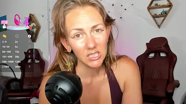 jasminedaze888 online show from October 17, 10:23 pm