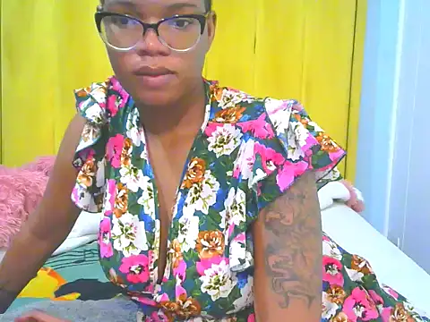 BLAQ-DIAMOND31 online show from December 4, 8:28 pm