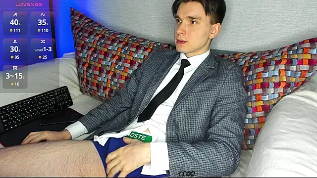 Snapshot of maxboy4 chatting on January 6, 11:09 pm maxboy4 online show from January 6, 11:09 pm
