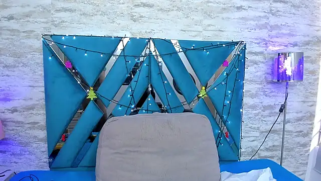 lara murphy online show from January 4, 5:05 pm