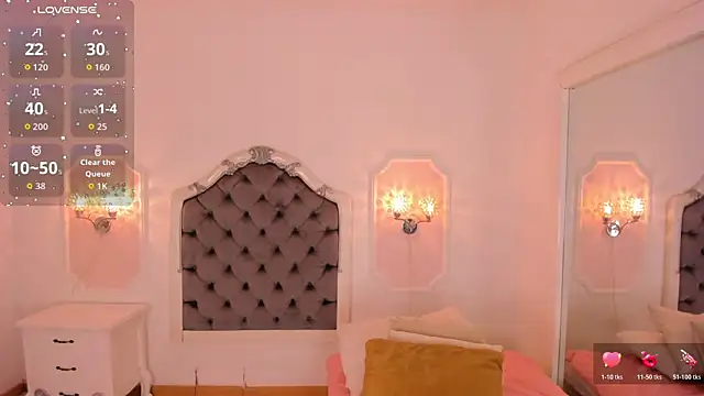 Valentina Ross  online show from April 14, 11:05 am