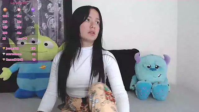 it l online show from March 13, 1:07 pm