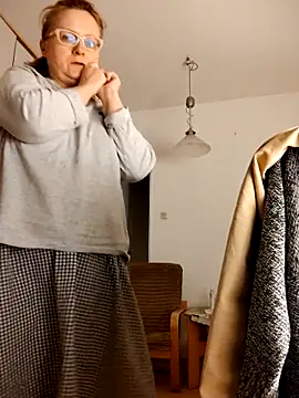 She-devilx online show from March 14, 9:31 pm