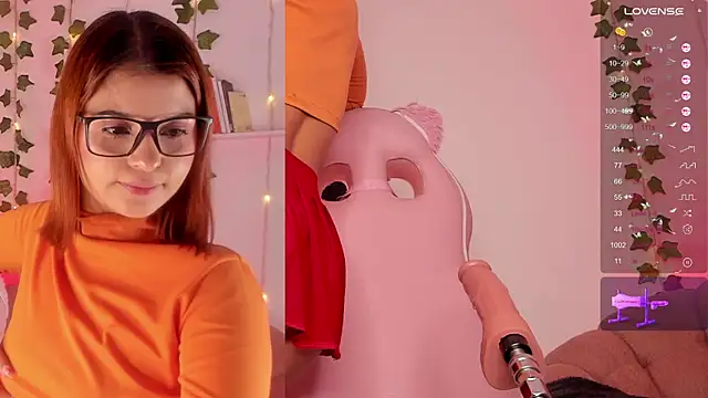 imlissie online show from December 30, 9:16 am