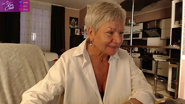 Snapshot of roxana_brooks chatting on December 14, 1:27 pm roxana brooks online show from December 14, 1:27 pm