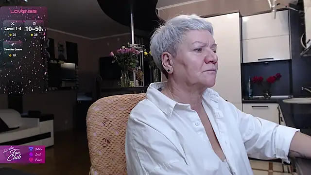 roxana brooks online show from November 16, 2:11 pm