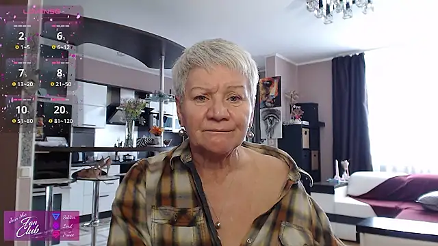 roxana brooks online show from March 25, 1:17 pm