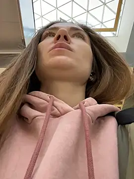 ValenciaShock online show from February 6, 8:18 am