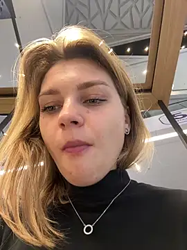 ValenciaShock online show from September 30, 6:51 am