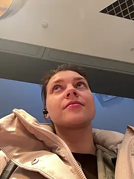 ValenciaShock online show from February 14, 6:43 am