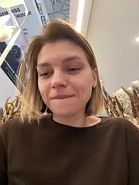 ValenciaShock online show from March 24, 6:40 am