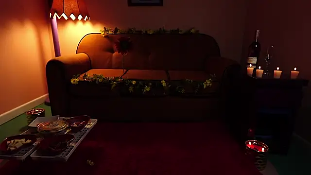 miss sweett online show from October 4, 6:17 pm