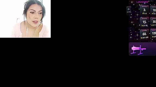 Snapshot of sarah_escobar_ chatting on October 20, 1:11 pm sarah escobar online show from October 20, 1:11 pm