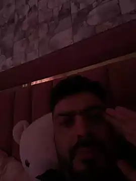 Snapshot of hot_rajat chatting on June 16, 12:41 pm hot rajat online show from June 16, 12:41 pm