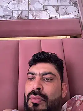 Snapshot of hot_rajat chatting on June 29, 11:32 am hot rajat online show from June 29, 11:32 am