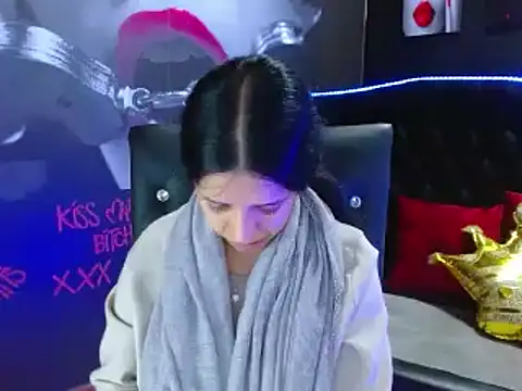 VALERY MEER online show from December 9, 11:47 am