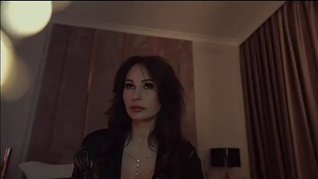 MilaDYstarlight online show from March 8, 5:17 pm