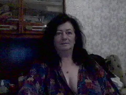 GypsiQueen2 online show from March 4, 8:27 pm