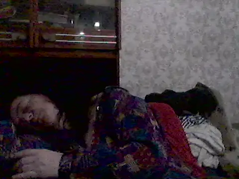 GypsiQueen2 online show from March 4, 11:32 pm