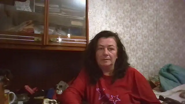 GypsiQueen2 online show from October 19, 4:40 pm