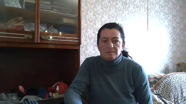 GypsiQueen2 online show from November 3, 12:06 pm