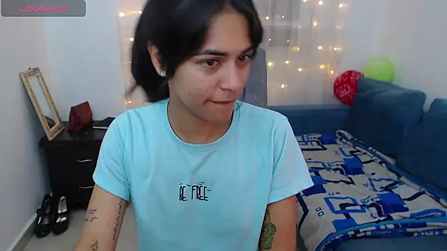 imSophia online show from April 4, 3:27 am