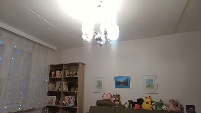 Fireflyerrr online show from November 11, 5:24 pm