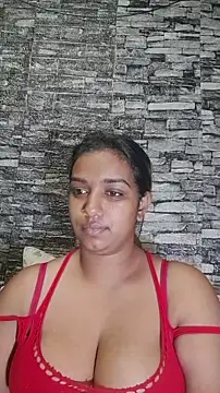 Xindias fantasyX online show from December 4, 7:11 pm