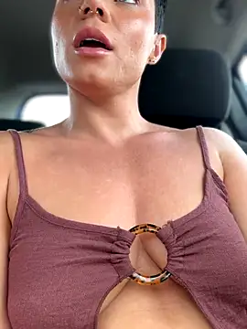 LukeLouHarvey online show from September 26, 4:49 am