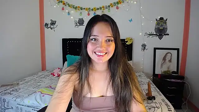 naughty girl 4u online show from February 3, 6:39 pm