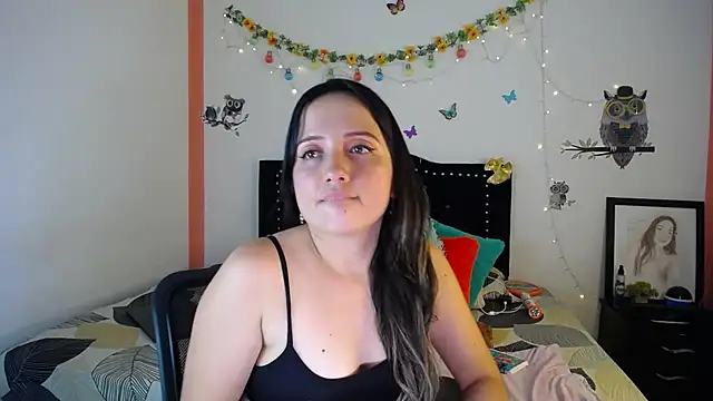 naughty girl 4u online show from February 28, 10:17 pm