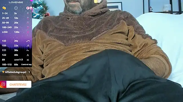 Snapshot of _MrPrecum_ chatting on December 14, 12:44 am  MrPrecum  online show from December 14, 12:44 am