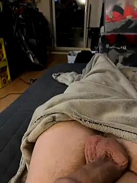 Snapshot of David19932908 chatting on September 30, 9:20 pm David19932908 online show from September 30, 9:20 pm