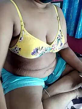 Snapshot of Bengali-boudi chatting on March 15, 5:52 pm Bengali-boudi online show from March 15, 5:52 pm