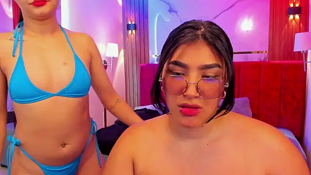 Snapshot of Afrodita-hott chatting on October 10, 4:17 pm Afrodita-hott online show from October 10, 4:17 pm